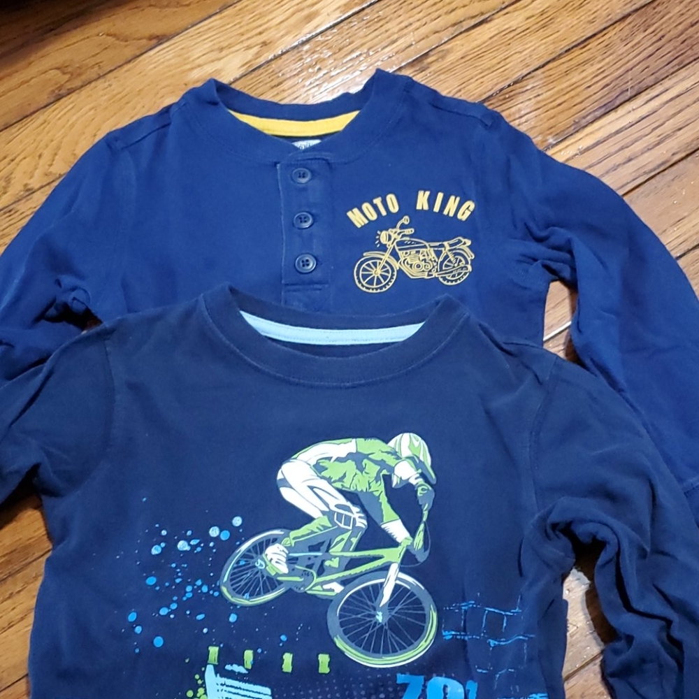 2 long sleeve shirts